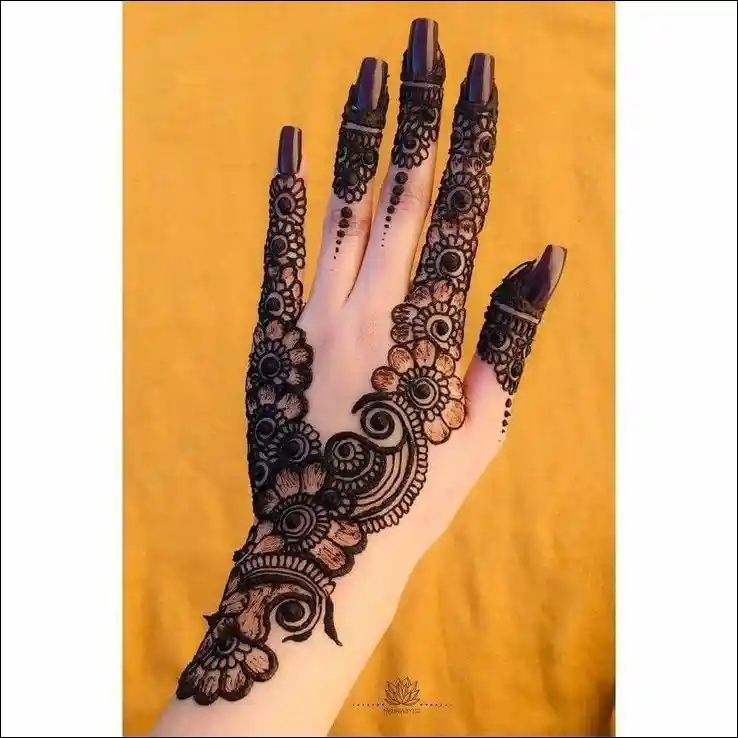 cute chashmish girl image
