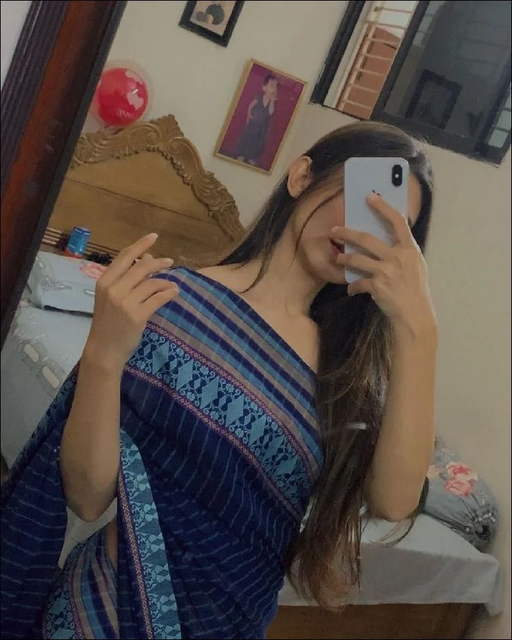 smile cute baby girl images