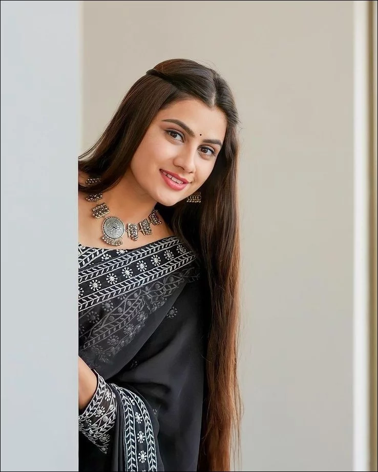 desi cute girl images