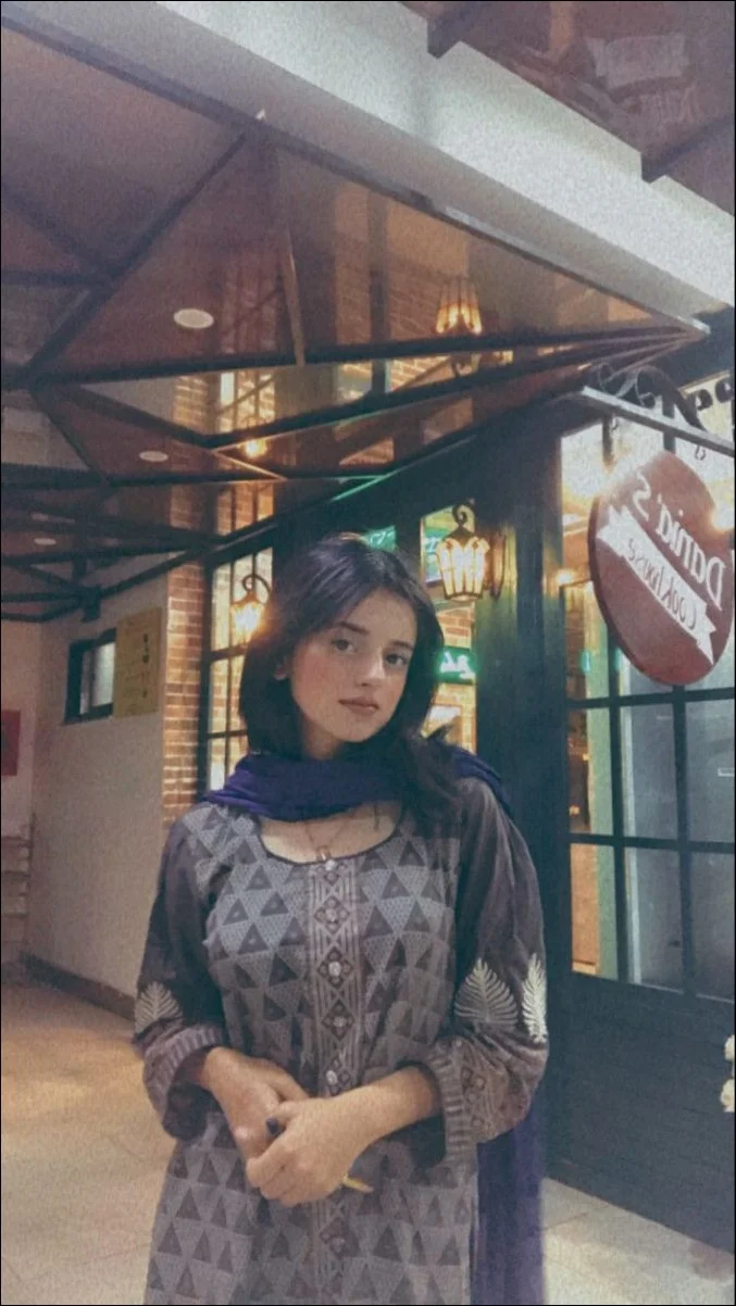 cute girl whatsapp dp images