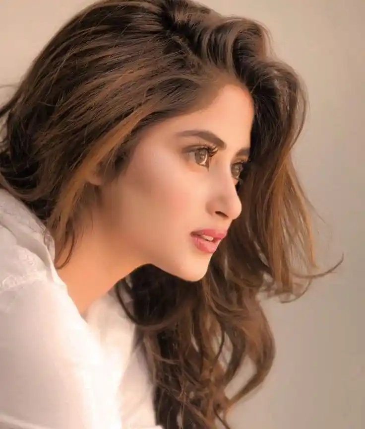 cute images of lonely girl