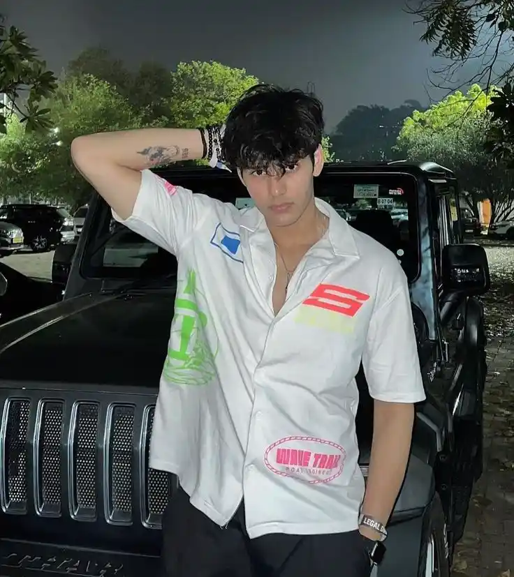 how to delete instagram images