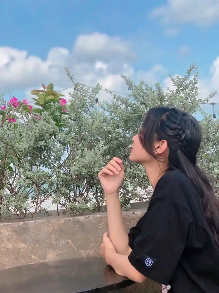 instagram loading image