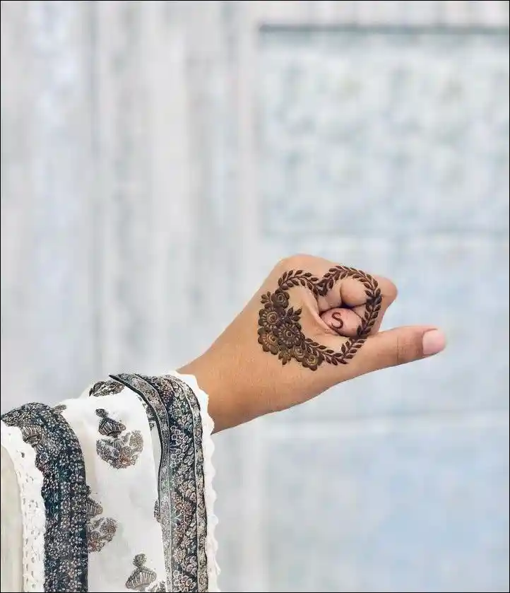 mehandi ka design image