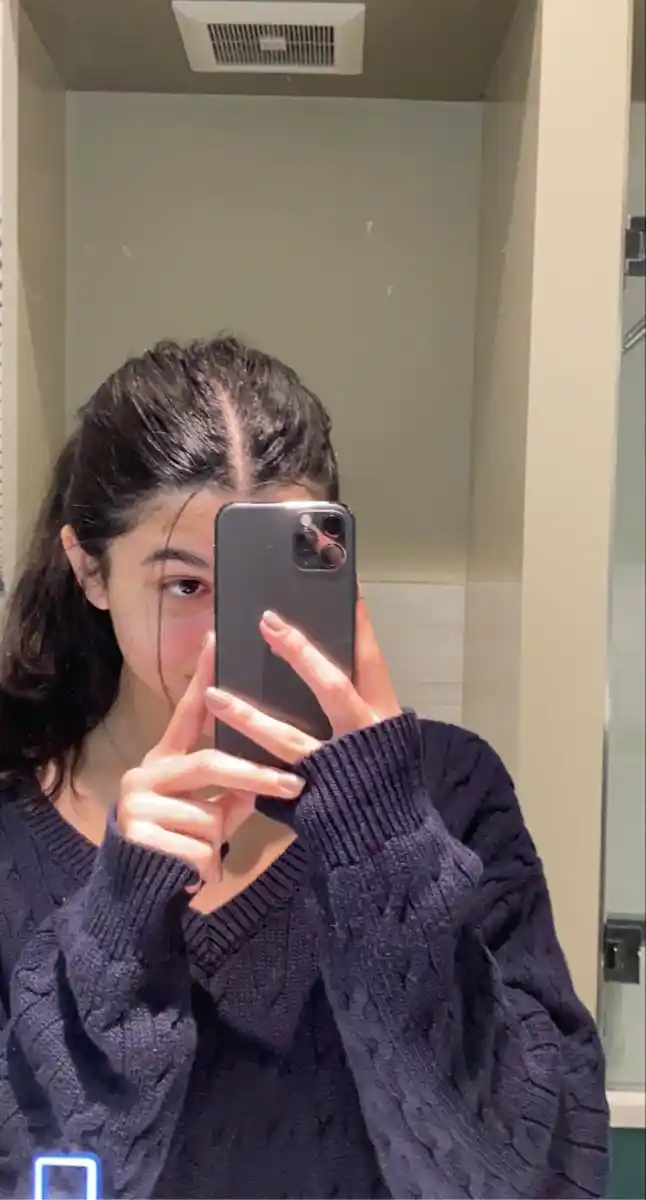 mirror hijab girl dp 90