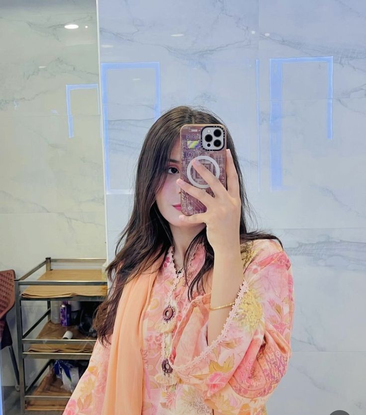 cute girl images for whatsapp dp