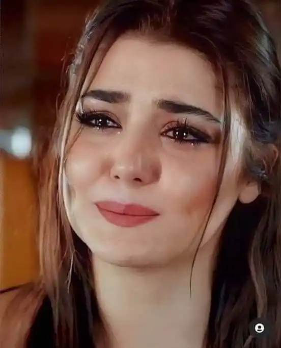 cute images of lonely girl
