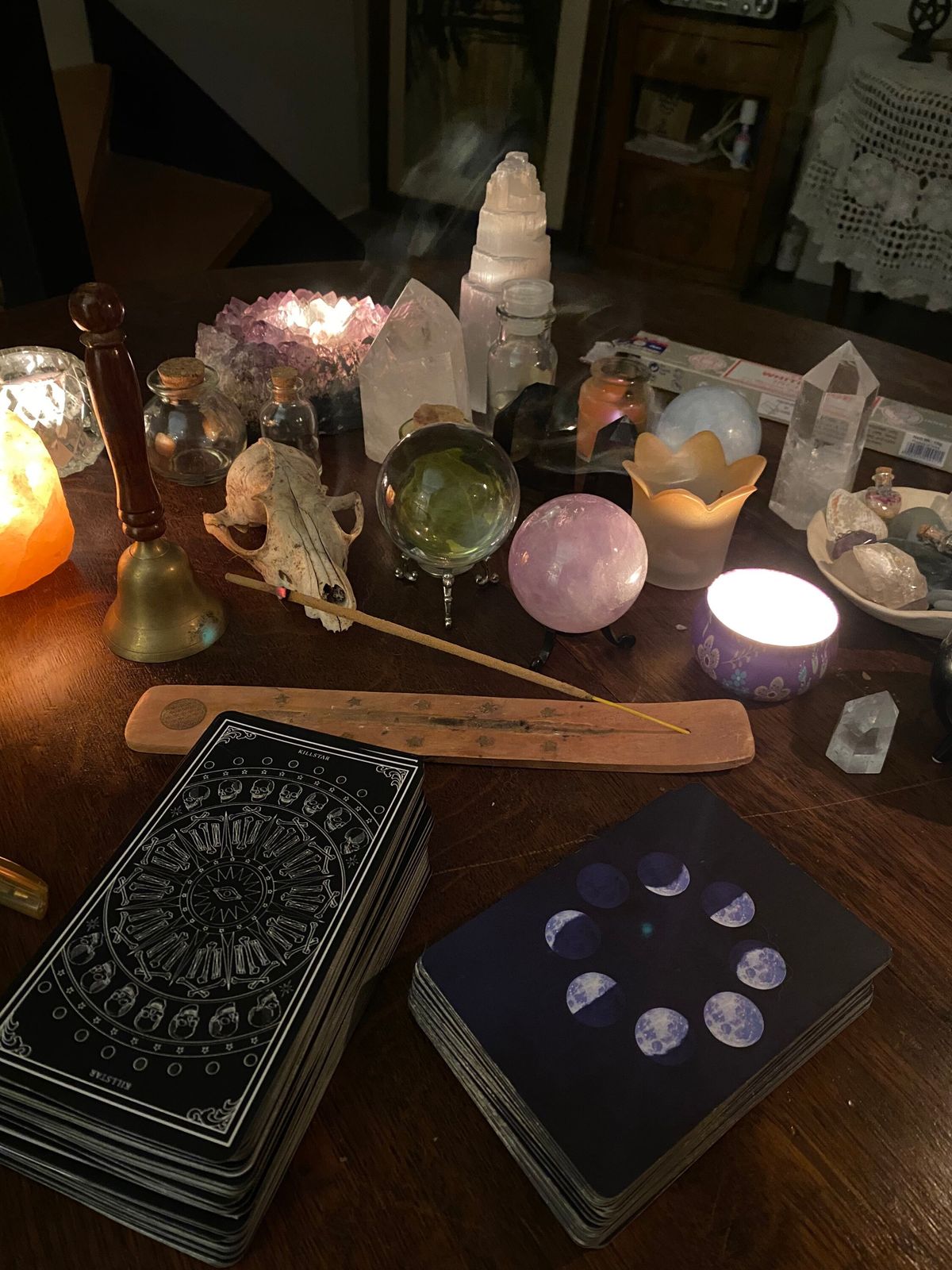 can i take a picture of my tarot reading